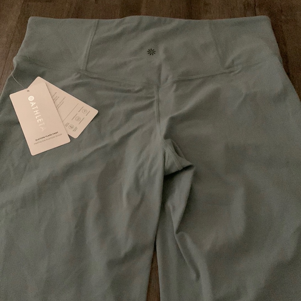 Atlheta  Leggings pants size XL new